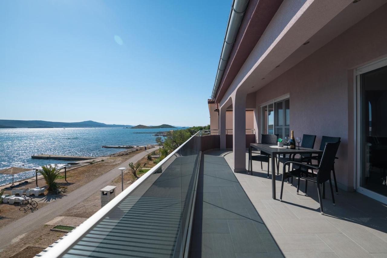 Euroholiday Apartments Turanj Luaran gambar
