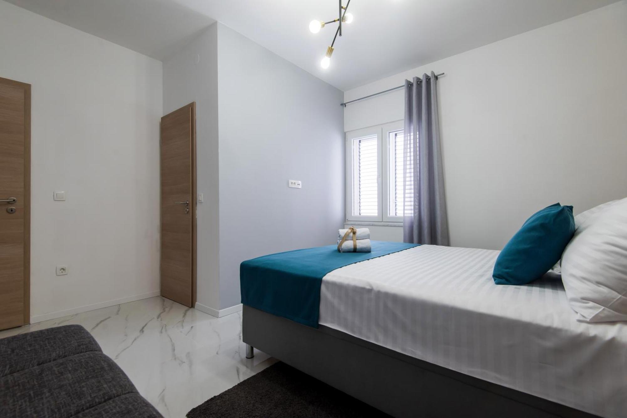 Euroholiday Apartments Turanj Bilik gambar